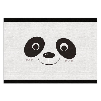 Teppe til barnerom med pandaansikt