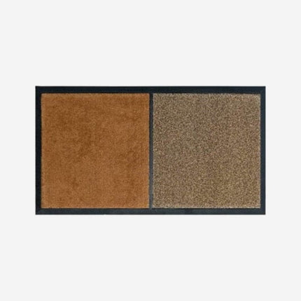 Moderne utendørs dørmatte i gråtoner