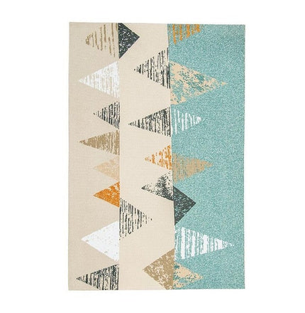 Fargerikt geometrisk teppe i skandinavisk stil