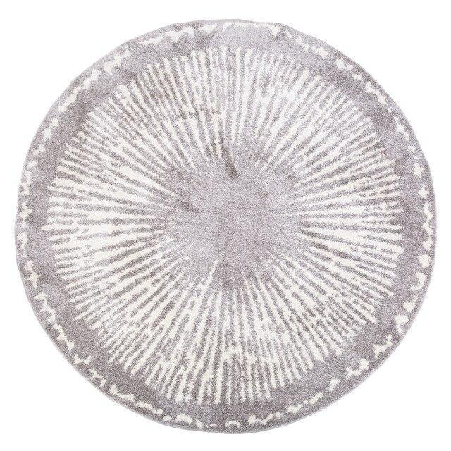 Rundt grått teppe i berberstil