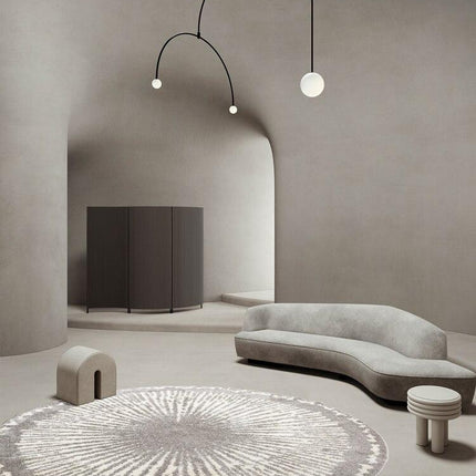 Rundt grått teppe i berberstil