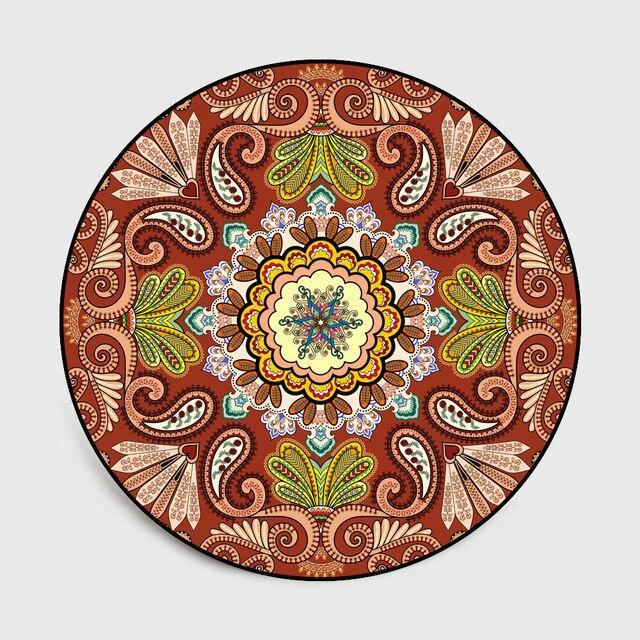 Rundt teppe i italiensk design