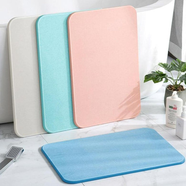 Absorberende badematte av diatomitt stein