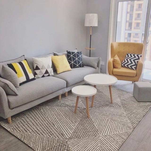 Moderne gulvteppe med geometriske linjer