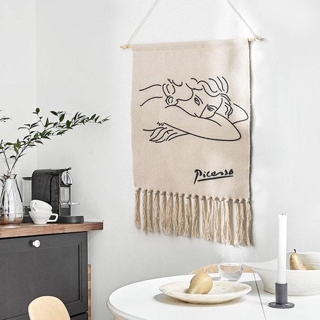 Veggteppe med Picasso-inspirert strektegning