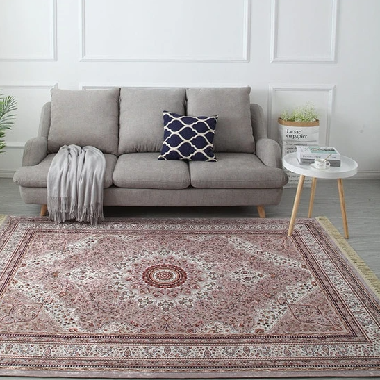 Elegant persisk teppe med medaljongmønster