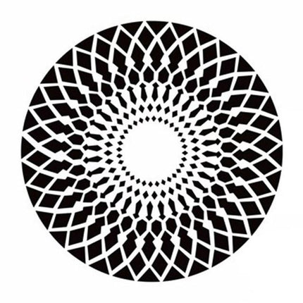 Rundt teppe i svart og hvitt