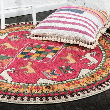 Fargerikt rundt teppe i fuksia