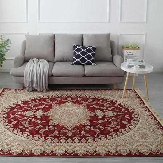 Rødt rundt teppe i persisk stil