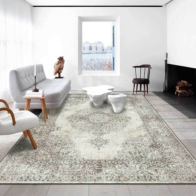 Naturhvitt vintage teppe med mønster